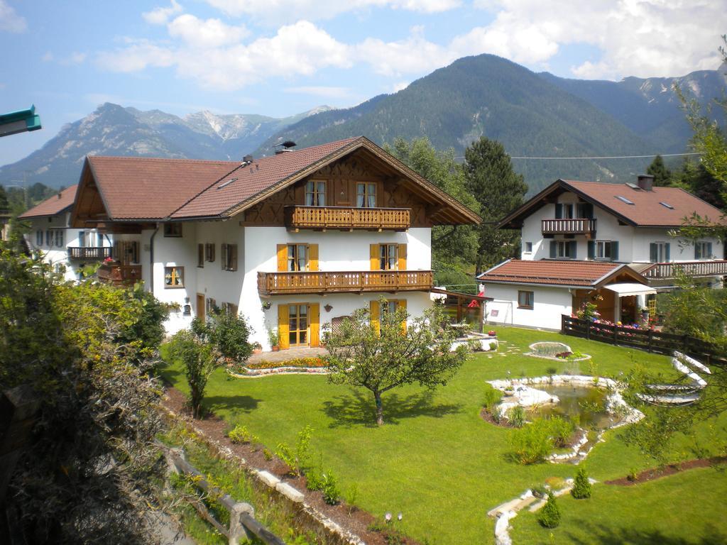 Haus Daheim Apartment Mittenwald Bagian luar foto