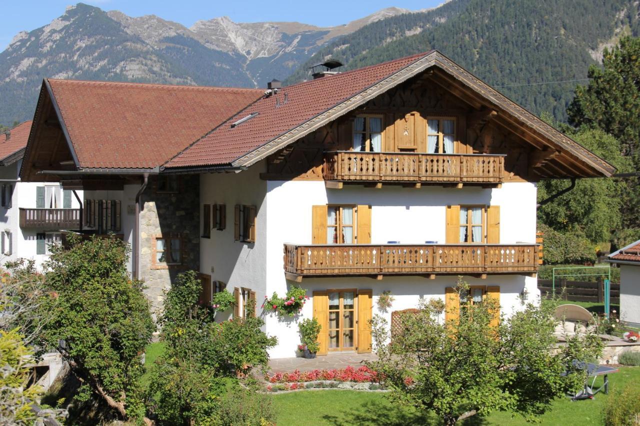 Haus Daheim Apartment Mittenwald Bagian luar foto